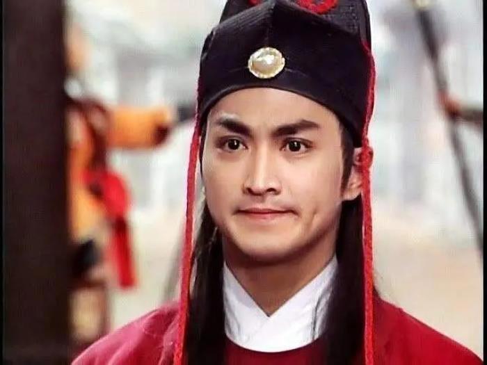 何家劲的妻子是谁 金素梅为什么不嫁何家劲