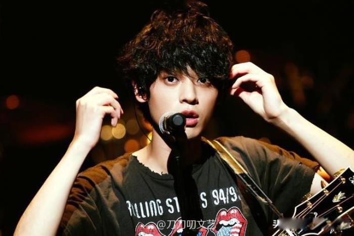 郑俊英事件始末梳理 聊天群内容及8人名单