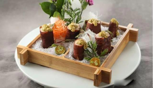 大肠刺身什么梗 是什么菜真的能吃吗