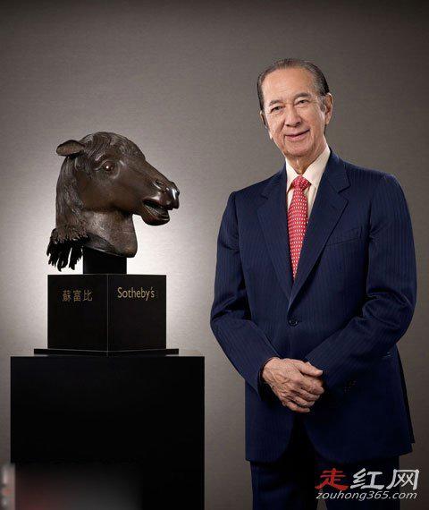 何鸿燊续了几次命了 尹国驹敢动何鸿燊吗