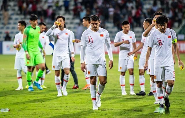 中国男足工资多少 一年可以赚普通老百姓几十年的收入