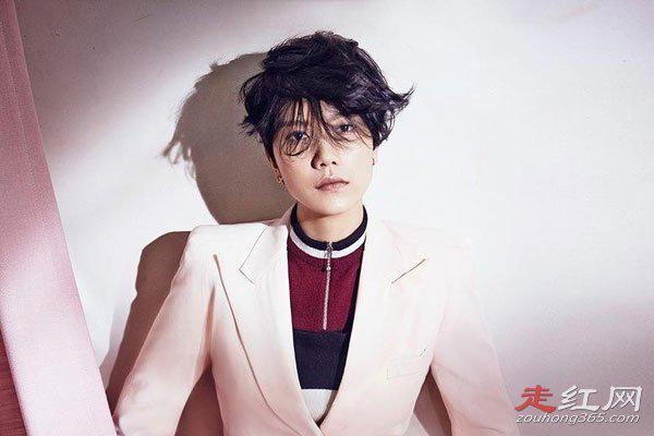 李霄云刘惜君之恋分手原因 感情很好被认为是同志