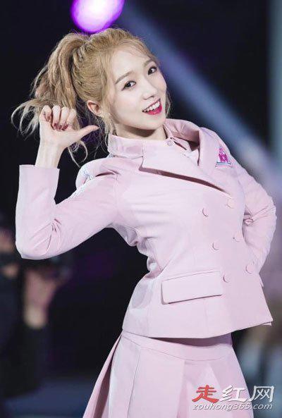孟美岐吴宣仪之前是什么组合 退出宇宙少女了吗