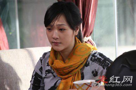 何杜娟被潜规则过吗 大多都只是故意的谣言和猜测