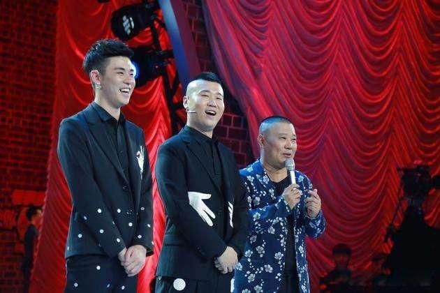 张云雷事件坠台是怎么回事 盆骨摔断五脏严重错位