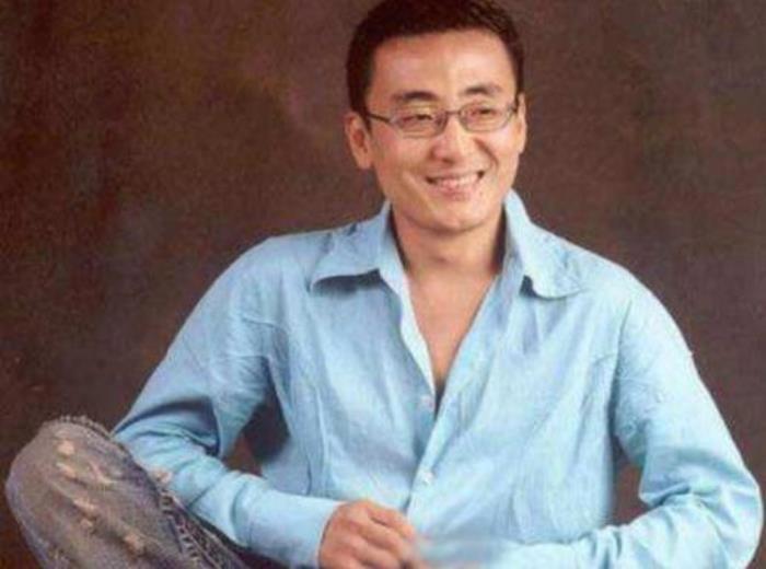 窦文涛结婚老婆是谁 众多前女友盘点