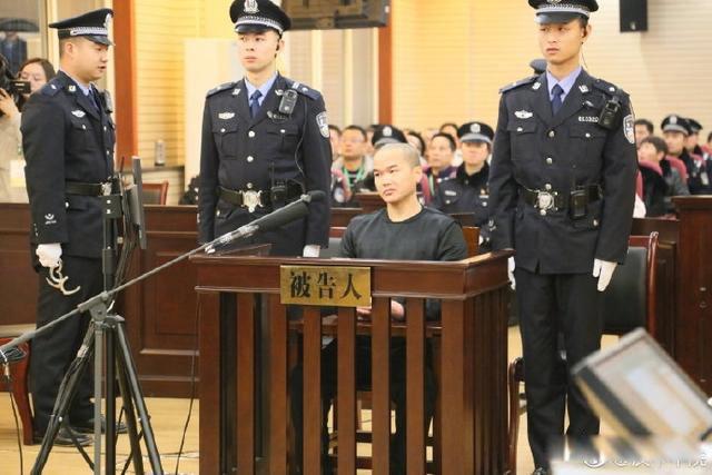 张扣扣案件的全过程 案件是一起为母报仇案