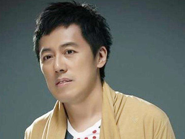 我可以永远笑着扮演你的配角是什么歌，趁早歌曲介绍