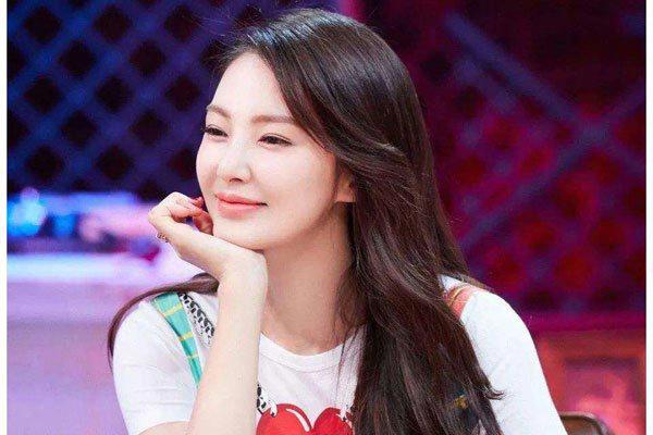 张雨绮的无痕裤是泳装吗 身材那么好性格也非常火辣