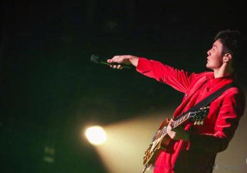 李荣浩是怎么火起来的 从什么时候开始火的