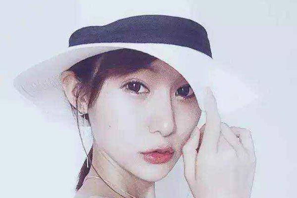 变性人汪欣蕾跨越性别 变性前后对比照