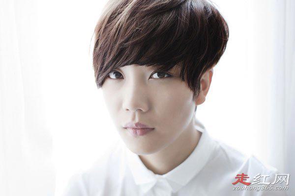 李霄云怎么销声匿迹了 是被公司封杀了