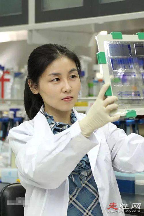 颜宁和施一公的爱情真的假的 颜宁至今也并未结婚