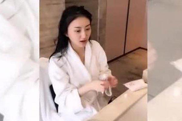雪梨枪成都事件经过 为了赚钱给自己会员大尺度表演