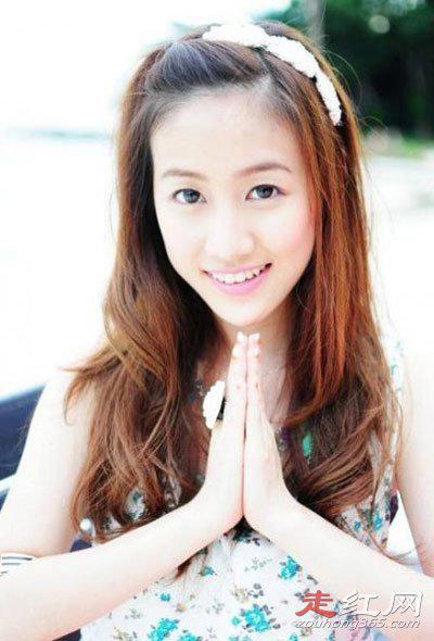 严莉莉扮演者真名叫什么 现实中她的名字叫刘美含