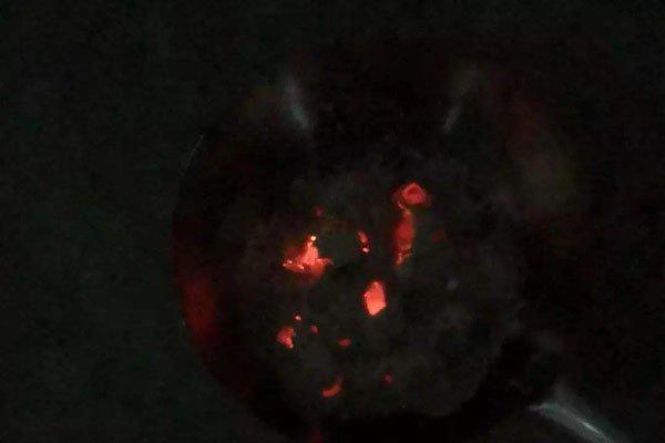 烧炭自杀痛苦吗 尊重生命积极面对就不会那么痛苦