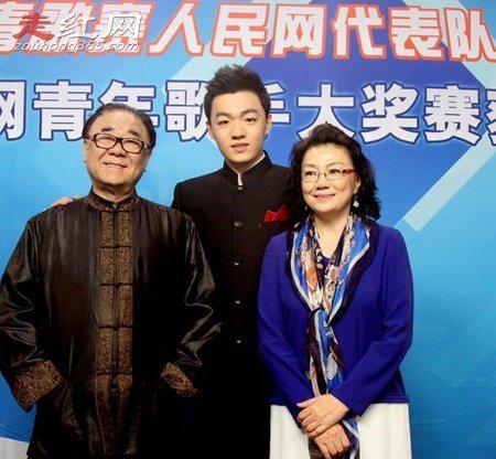金铁霖的个人资料及婚史 和李谷一婚姻期间并没有孩子