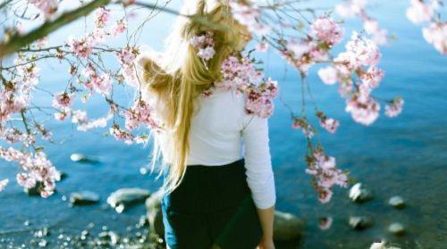 男人不坏女人不爱是什么意思 这句话有两种解释