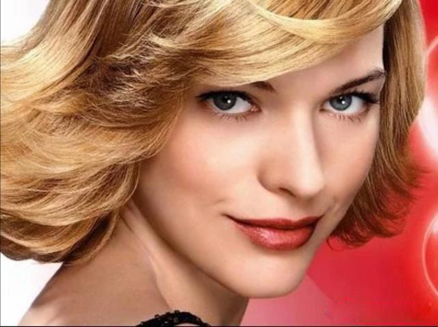 乌克兰美女多吗 出国旅游随处可见