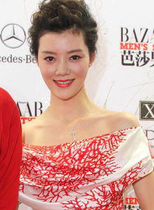 车晓的个人资料她娘是谁 整容鼻子怎么回事