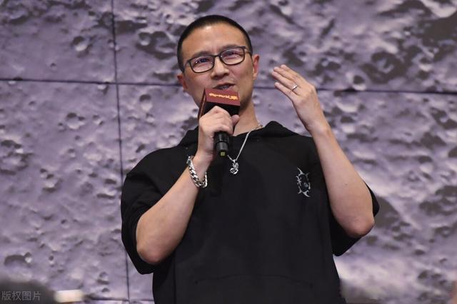 章子怡和汪峰什么时候离的婚 我们没必要过分解读