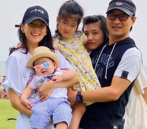 章子怡和汪峰什么时候离的婚 我们没必要过分解读