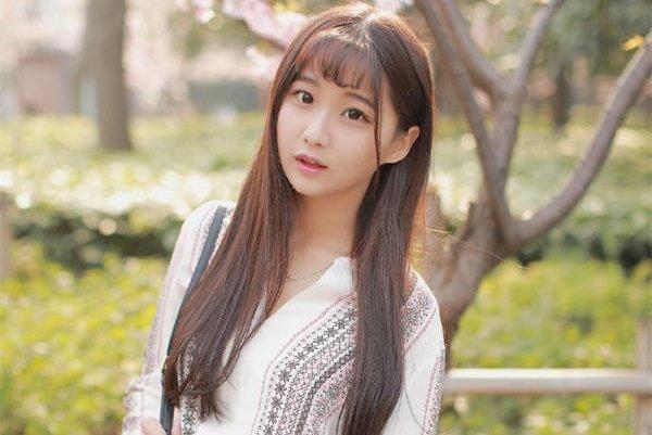 戚蓝尹黑历史有哪些 已经结婚老公是若风