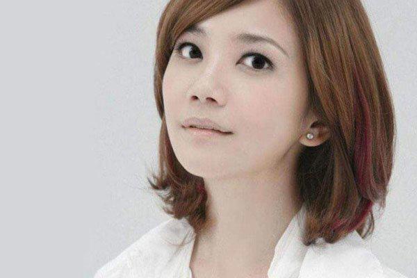 梁静茹属于歌词表达啥 十年前的歌就预示她要离婚了