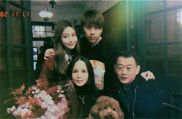 卢本伟为什么被全网封 具体什么时候封的