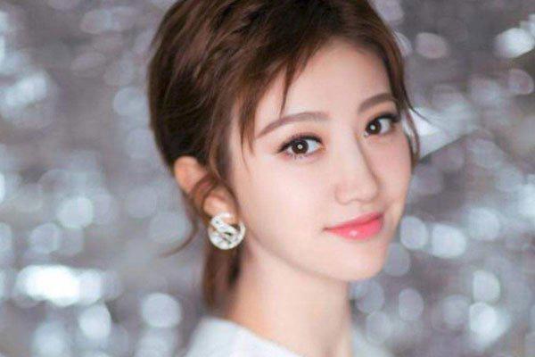 景甜金主男朋友被闺蜜抢走了 都不知道网络炒作那么严重