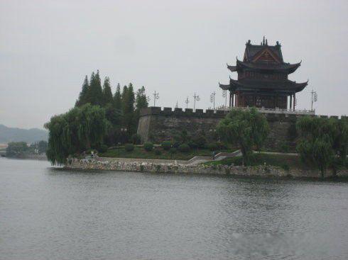 嫪毐到底有多强 赵姬和嫪毐的孩子怎么生下来的