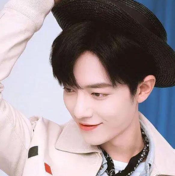 肖战拉裤子是怎么回事 经历了网络暴力227事件