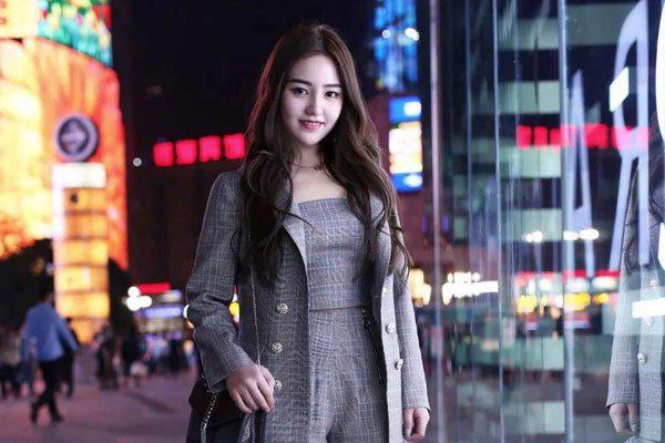 重庆最美女孩事件 老套路让多少人被吓到了呢