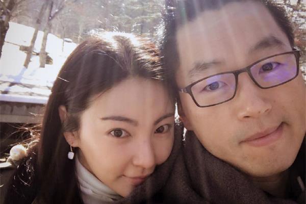 张雨绮离了多少次婚 真是条汉子比老公都要猛