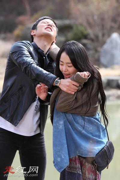 文根英和千正明什么关系 应该还是妹妹的感情