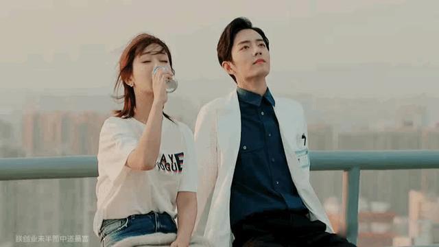 杨紫和肖战谈恋爱是真的吗 私下关系恋情曝光