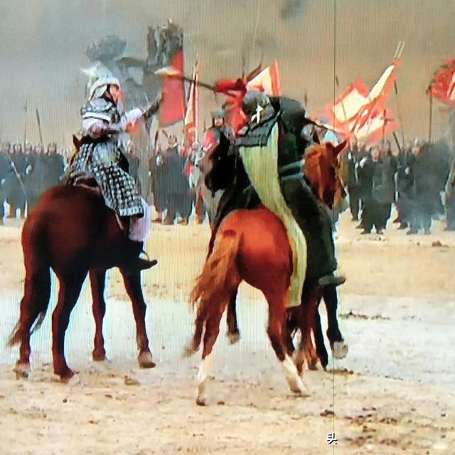 新三国三英战吕布多少集 最后为什么刘备救了他