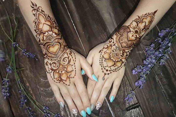 天藤湘子纹身正面图片 一生的黑暗黑帮父亲被骂