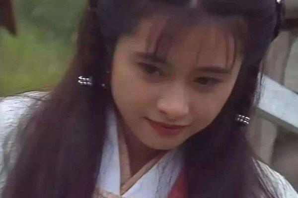 何美钿结婚没有 初恋类型为什么没有消息了