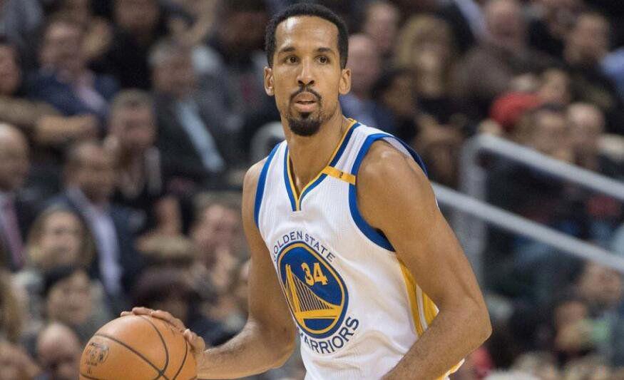 利文斯顿断腿受伤视频 事件图片怎么受的伤