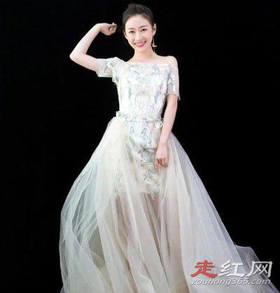 巴啦啦小魔仙刘美含老公是谁 被说已经结婚了