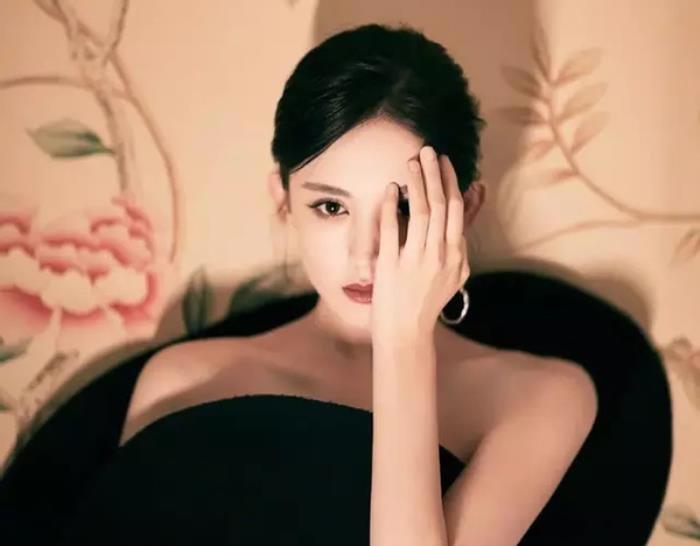 古力娜扎美空事件怎么回事 和郑爽粉丝怎么了