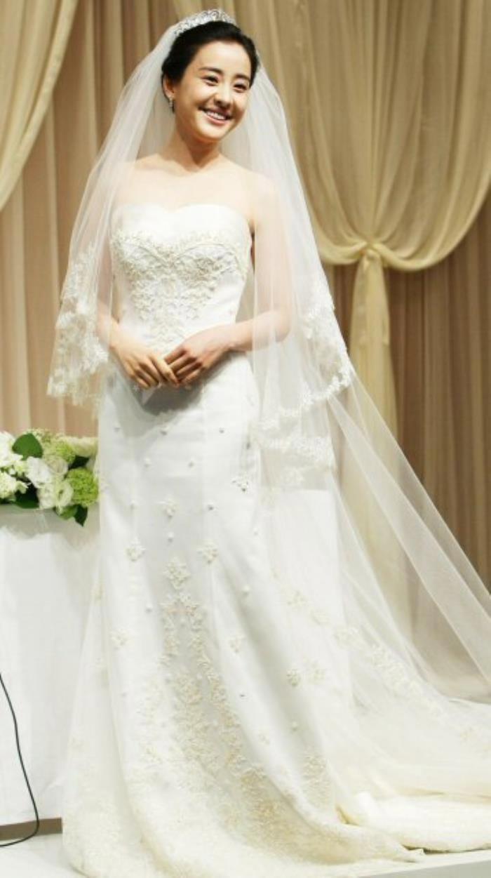 朴恩惠离婚的原因 和丈夫恋爱4个月就闪婚了