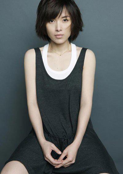 靳东老婆李佳个人简历 结过好几次婚怎么回事