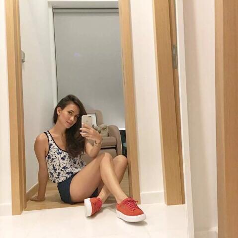 卢靖姗遮阴事件 她参演战狼2不仅仅是为了片酬