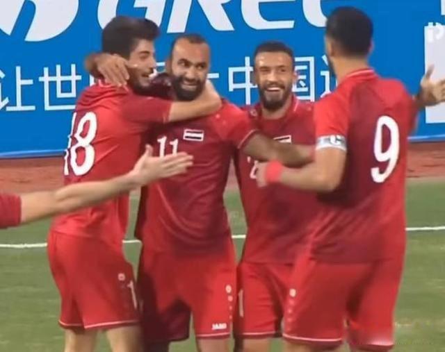 中国男足工资 中国球员应该拿多少薪水才合理