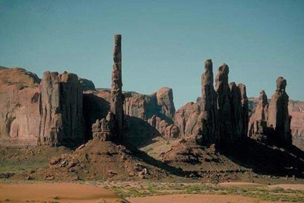 楼兰遗址为什么不能去 茫茫沙漠潜伏各种危险