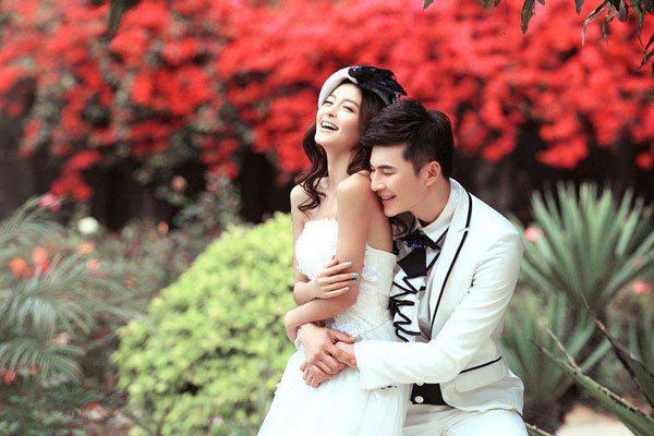 情侣校园搂抱被殴 惹到校霸还是混混的结果