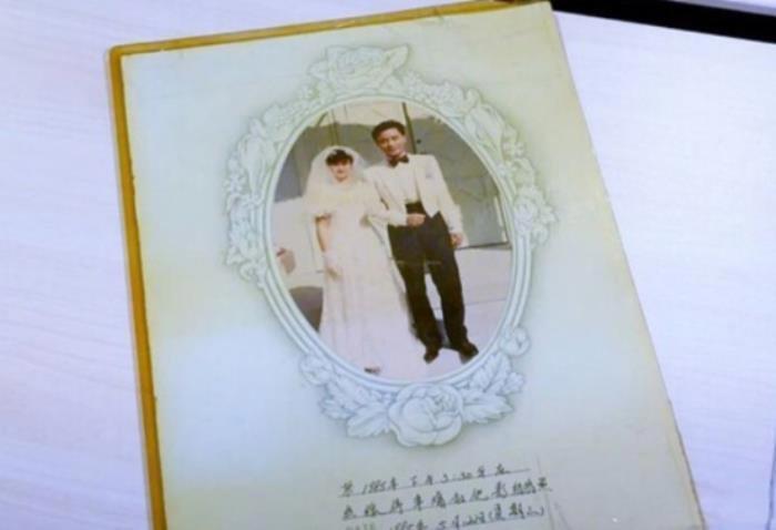 唐鹤德现在结婚了吗 现在老婆是谁