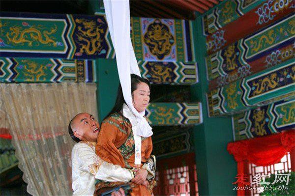 上吊女尸事件吓人吗 这种自杀方式更多出现在古代